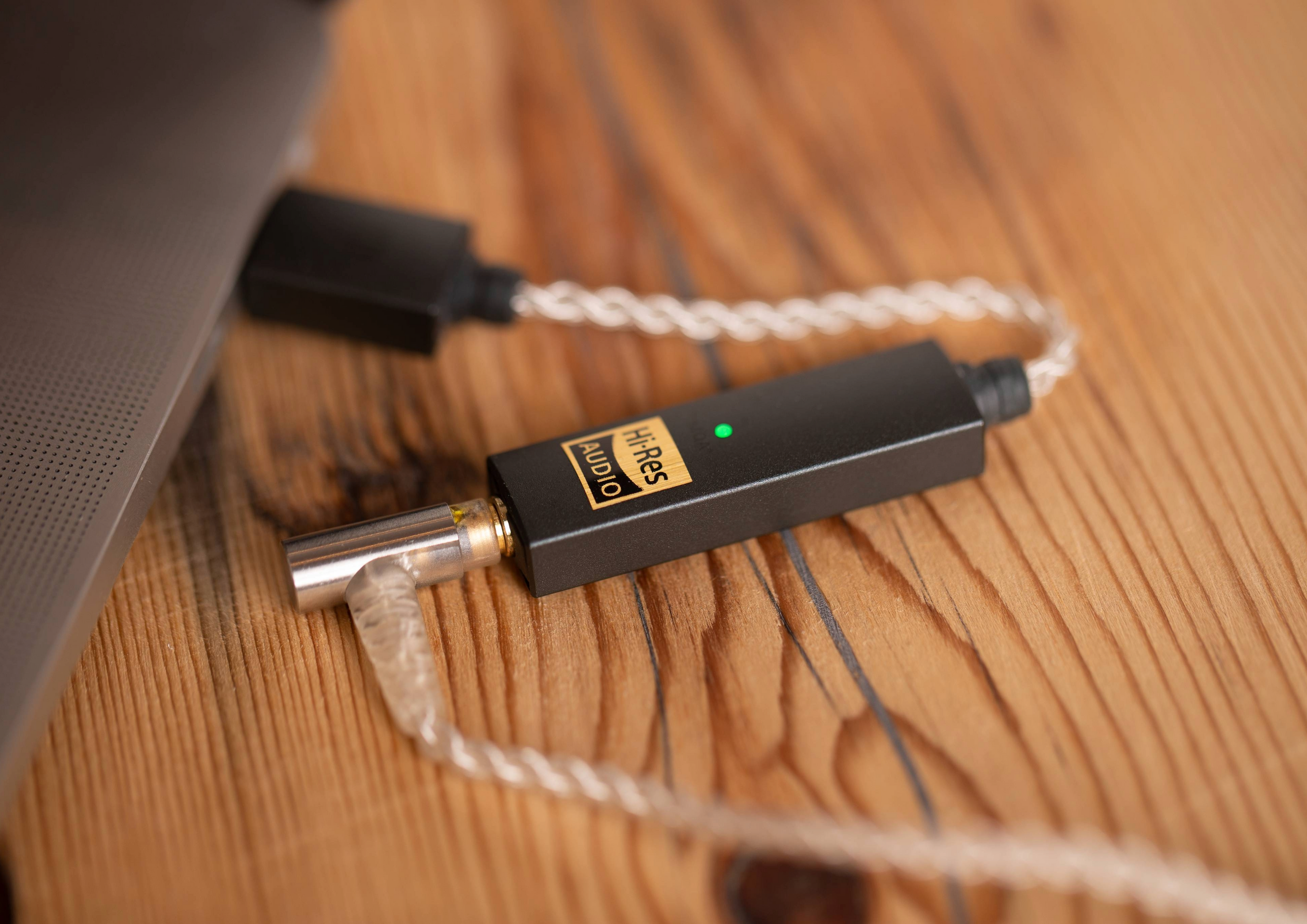 iFi Audio GO Link – DAC/AMP portátil – Conectividad USB y Bluetooth