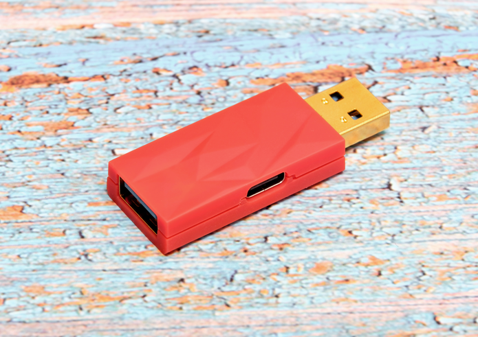 iDefender+ AA (USB-A a USB-A) - Sobre Pedido